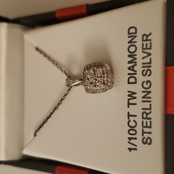 1/10CT TW Diamond Sterling Silver Necklace - Picture 2 of 3